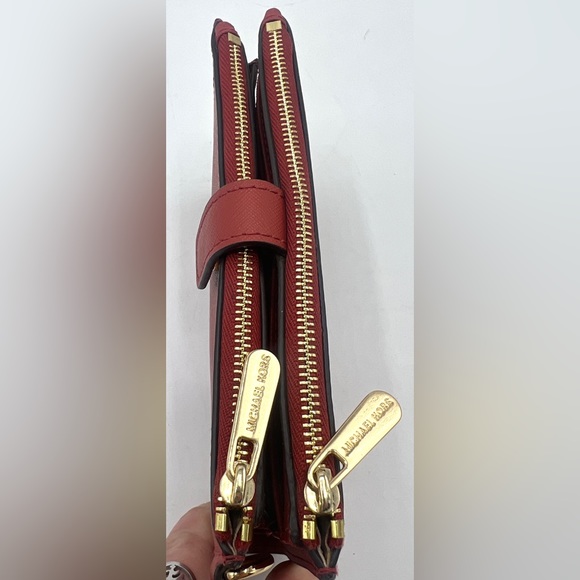 Michael Kors Adele Smartphone Wallet - Picture 8 of 13